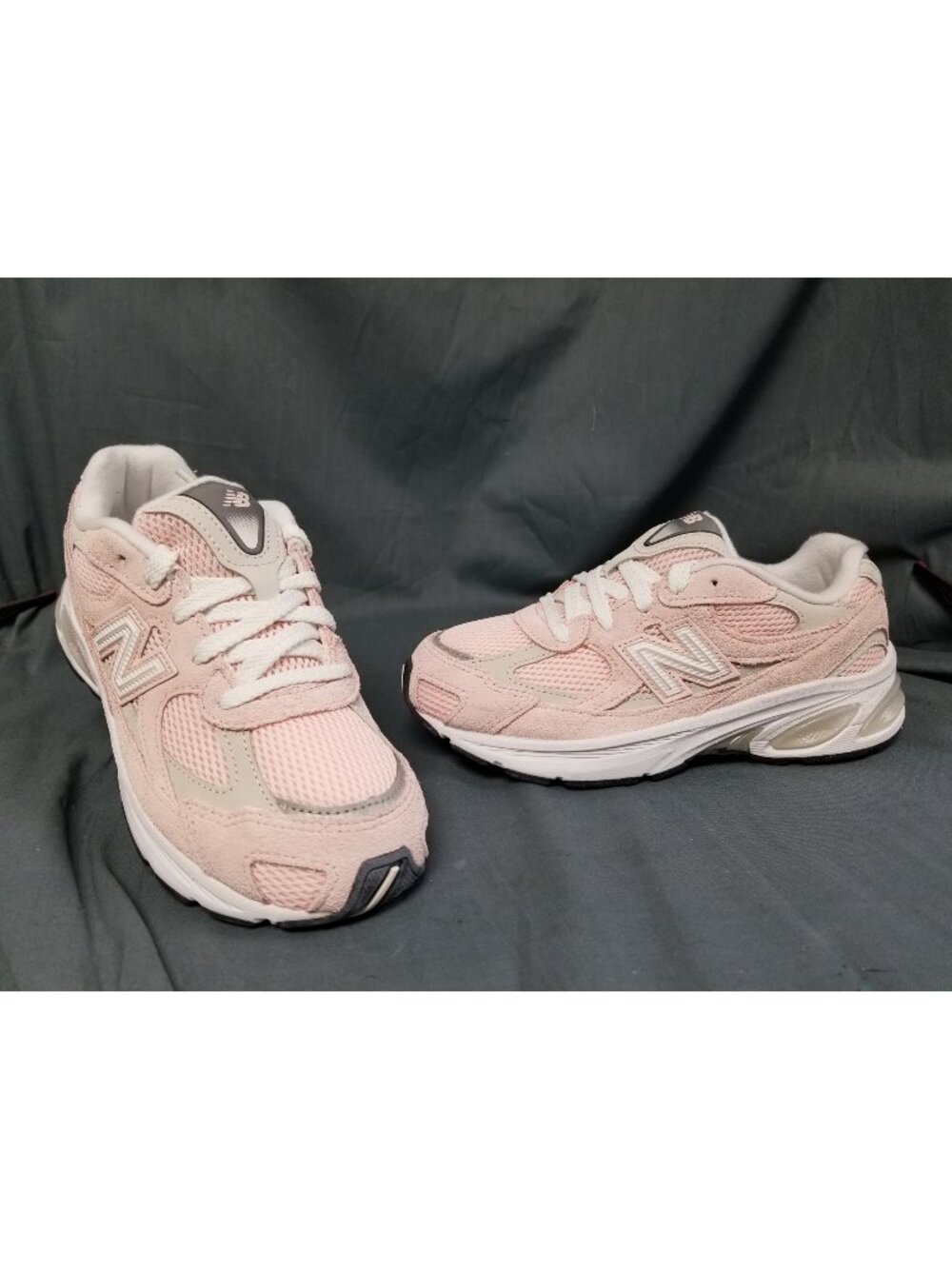 New Balance 2010 Lace Sneakers Pink Grey P201092A Girls Size 3 NEW NO BOX!